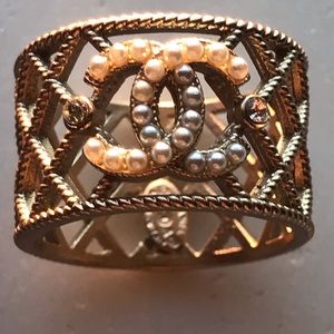 Chanel Brushed Gold MicroPearl Caged Ring Sz 6.75